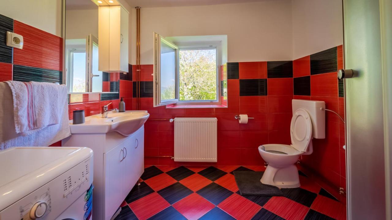 Holiday Home "Sleme" With Jacuzzi, Big Garden And Arbor With Fireplace Skrad Exterior foto